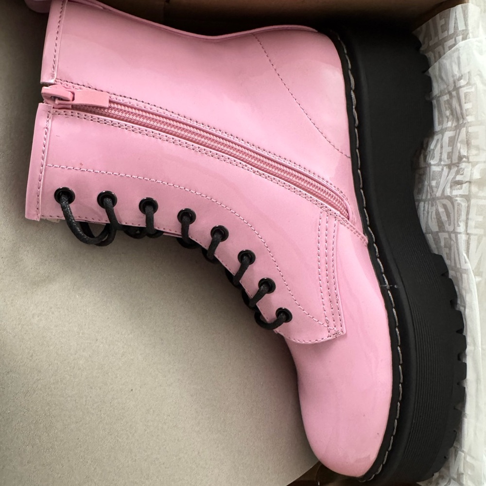 NWT Steve Madden Pink Combat Boots